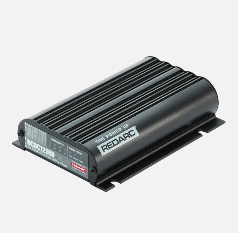 DUAL INPUT 25A IN-VEHICLE DC BATTERY CHARGER