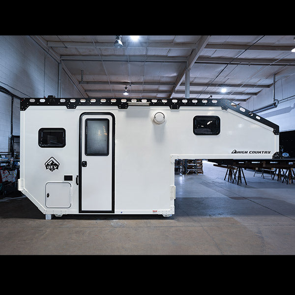 HIGH COUNTRY (HARD-SIDE) 