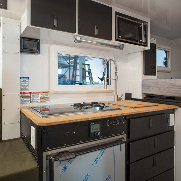 HIGH COUNTRY (HARD-SIDE) 