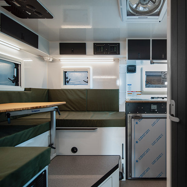 HIGH COUNTRY (HARD-SIDE) 