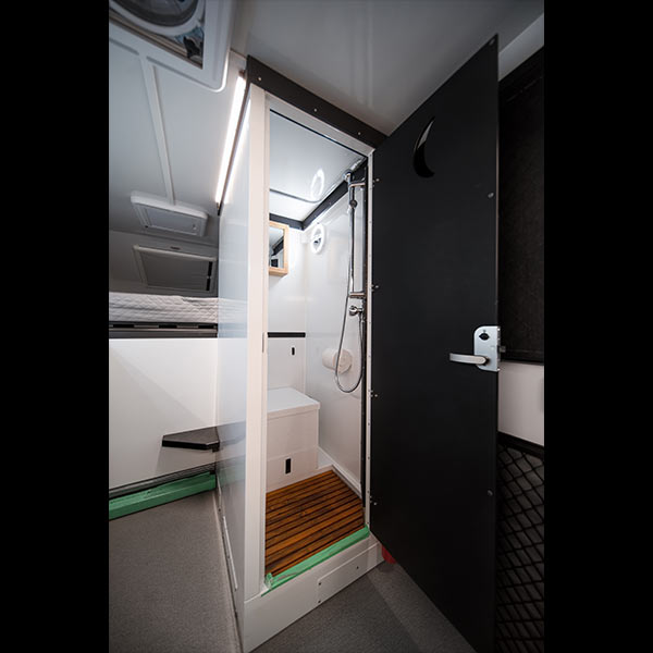 HIGH COUNTRY (HARD-SIDE) 