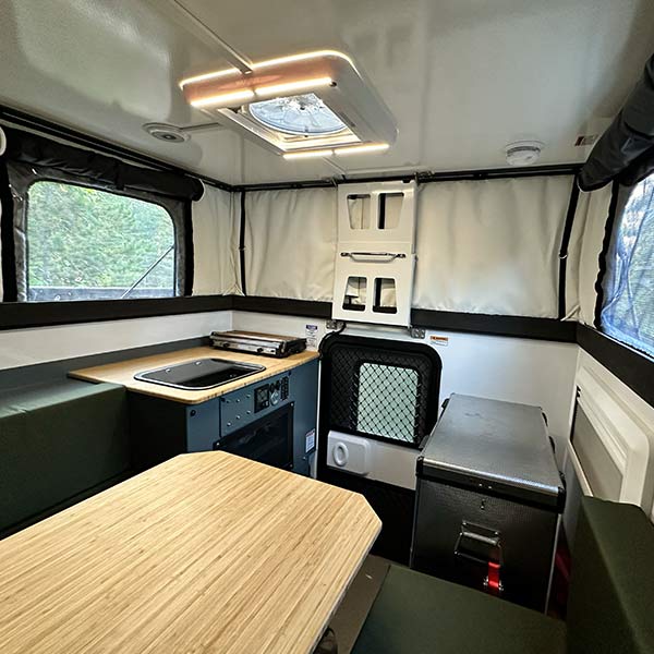 BACK COUNTRY 5.85' (POP-UP) 2024