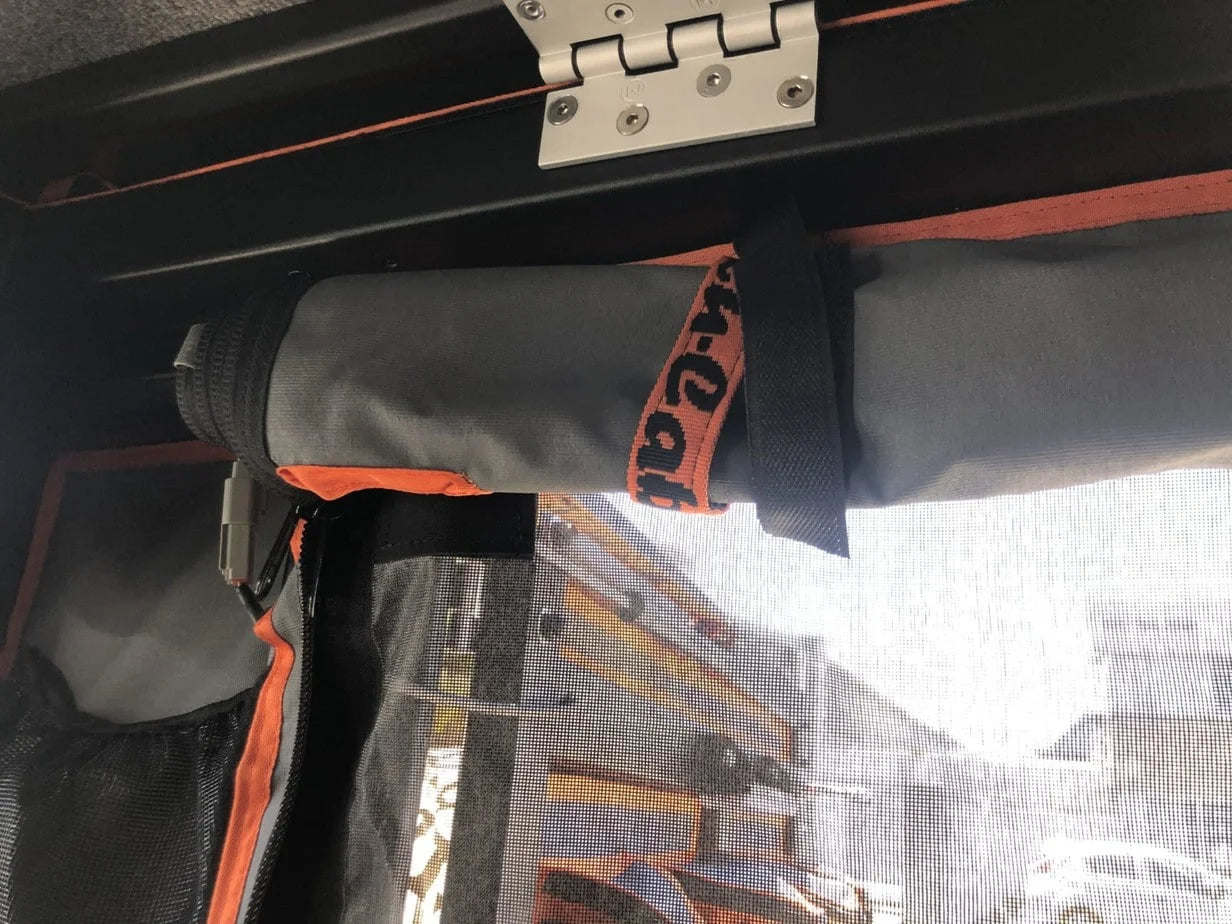 ÉCRAN DE PORTE ARRIÈRE ALU CABINE