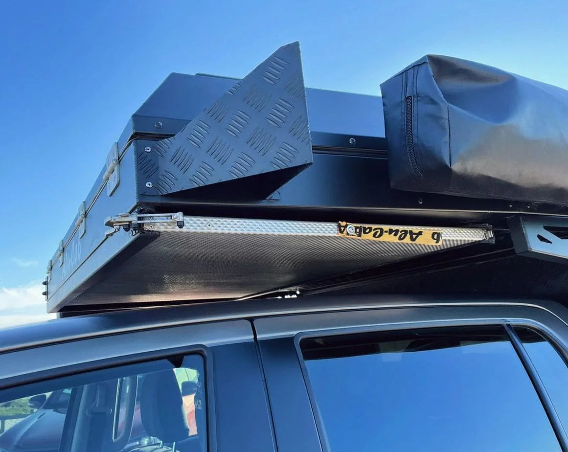 ALU-CAB CANOPY CAMPER CAMPER ET KHAYA TABLE TOBOGGAN